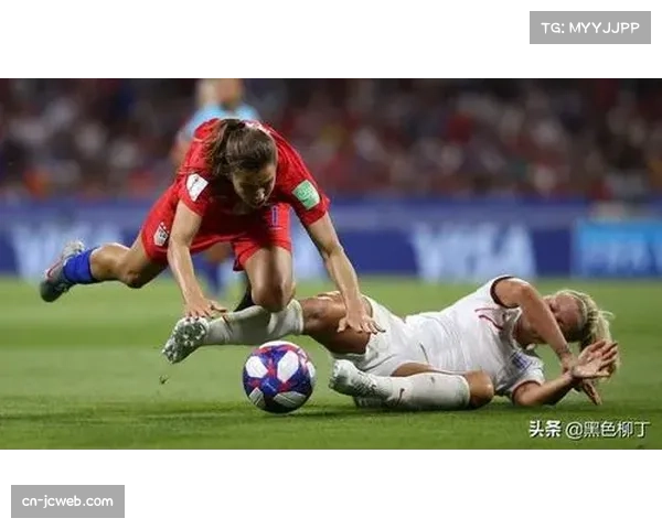 走近法甲VAR中心：揭秘比赛日背后的视频裁判团队工作流程